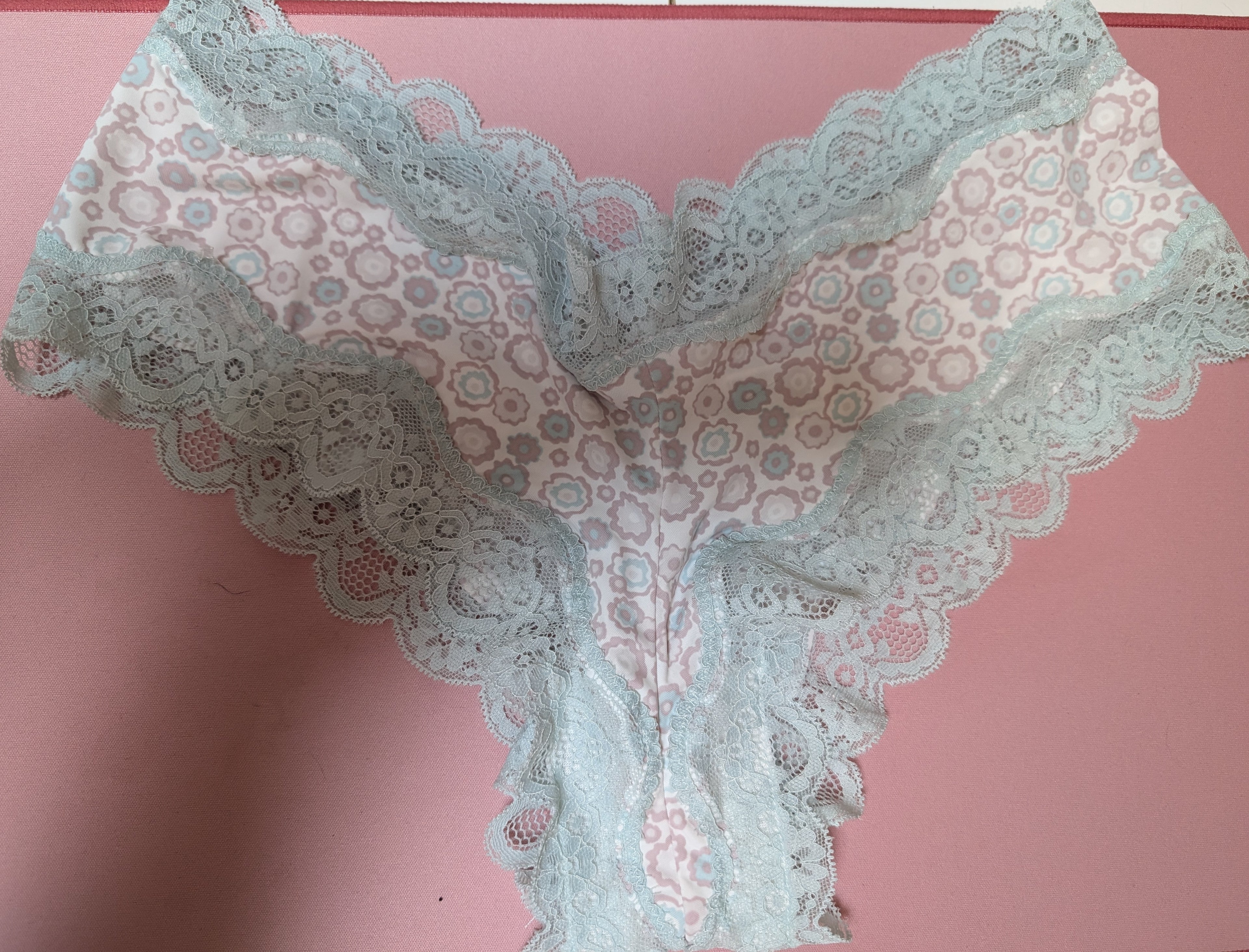 Tanga - Bleu / Blanc / Rose T40